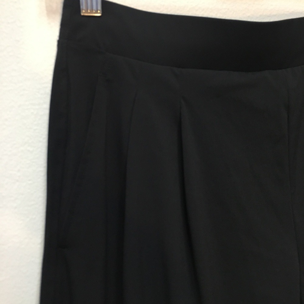 Uniqlo Ultra Stretch Wide Pants Medium Black Athleisure Gorpcore Office Casual - Picture 10 of 13